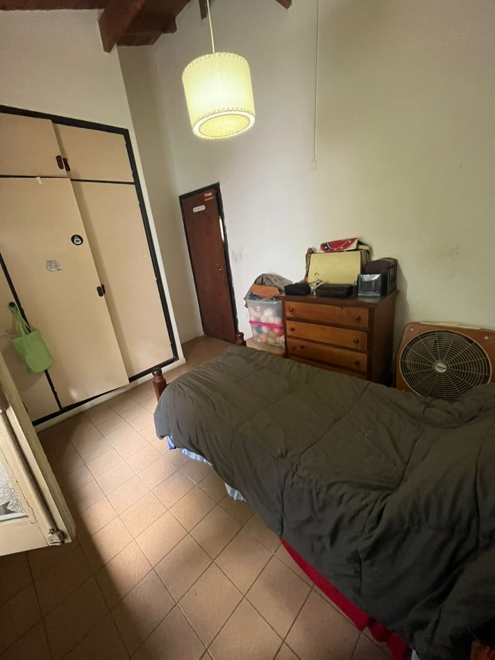 Hermoso chalet en barrio Los Pinares. Terreno de 10x33