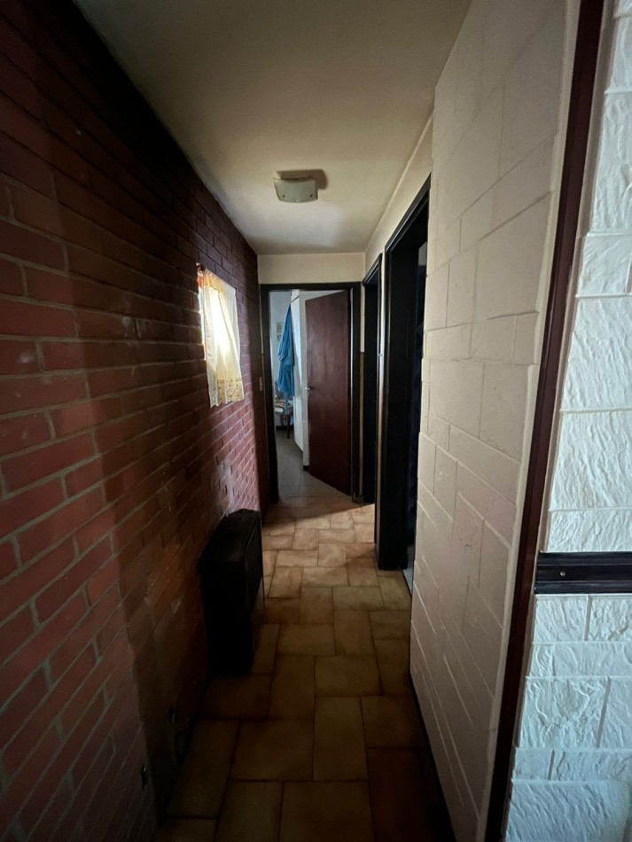 Hermoso chalet en barrio Los Pinares. Terreno de 10x33