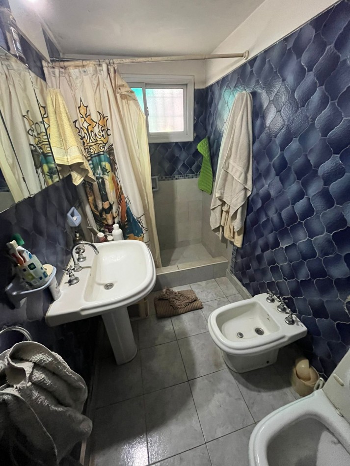 Hermoso chalet en barrio Los Pinares. Terreno de 10x33