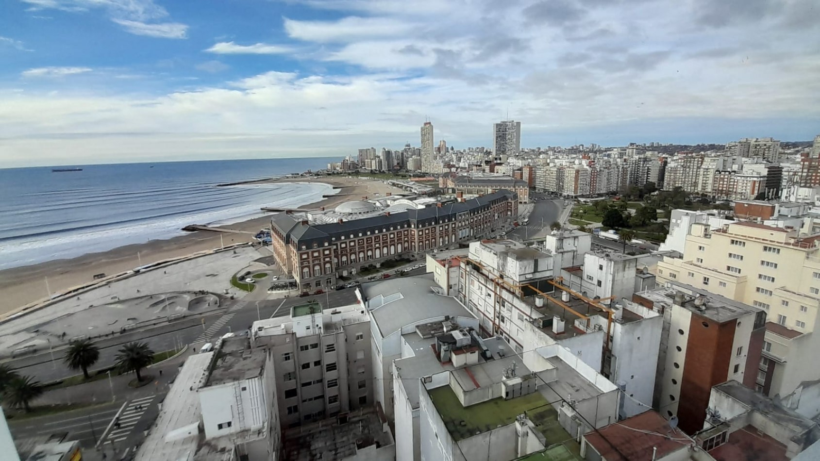3 AMBIENTES EXTERNO CON BALCON 