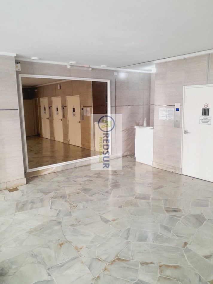 2 amb a la calle con balcon reciclado