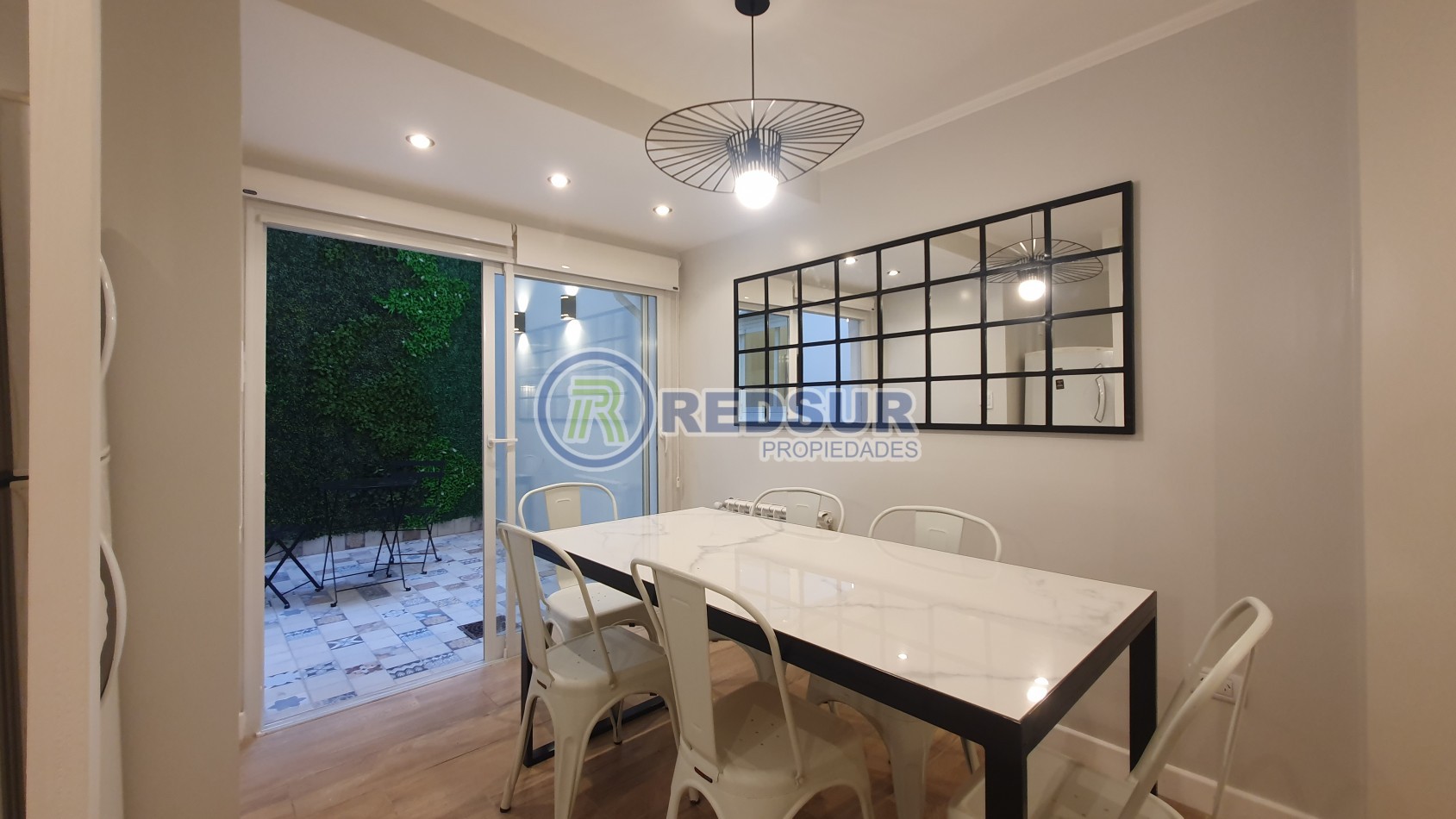 3 AMBIENTES CON PATIO 