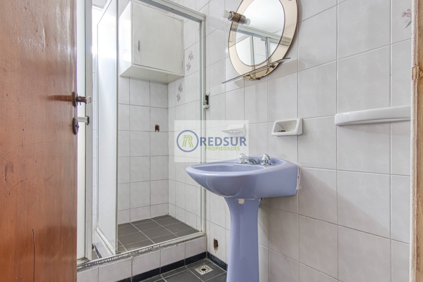 PROPIEDAD CON LOCAL COMERCIAL