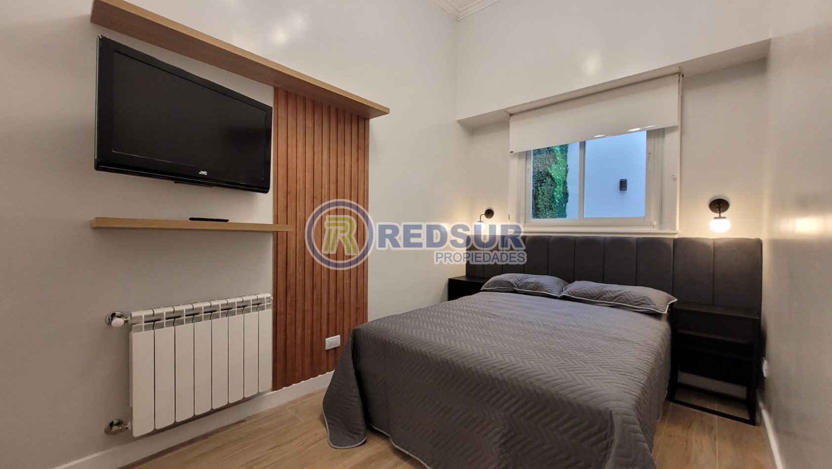 3 AMBIENTES CON PATIO 