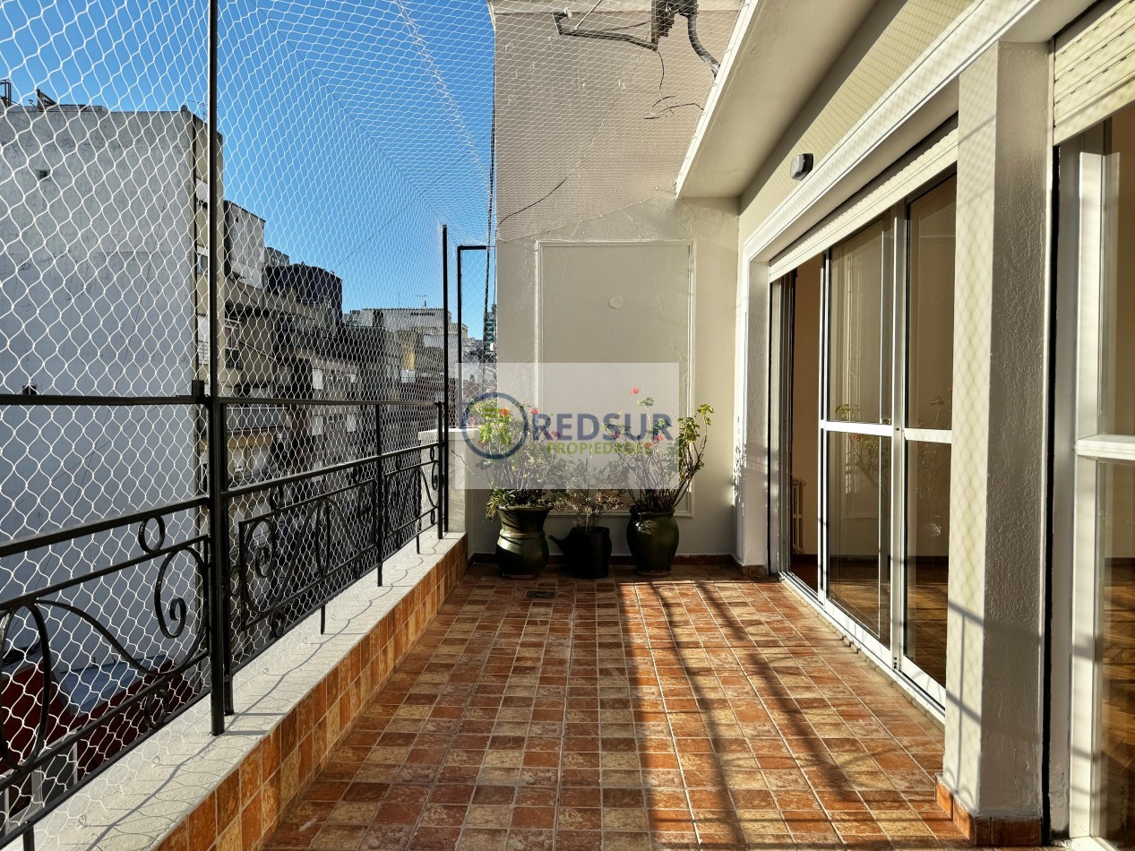 4 ambientes externo con baulera