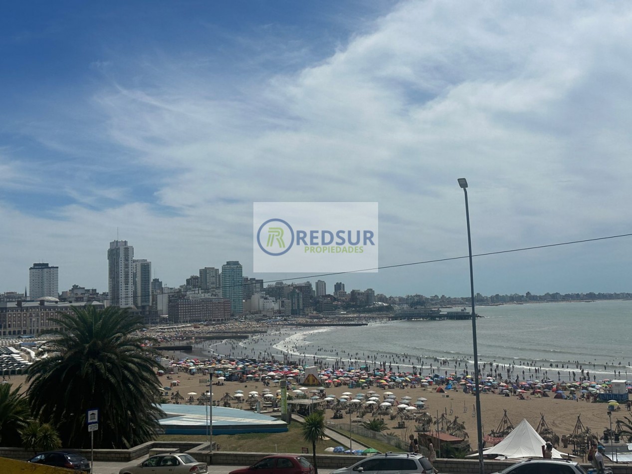 3 amb a la calle con cochera fija y vista al mar 