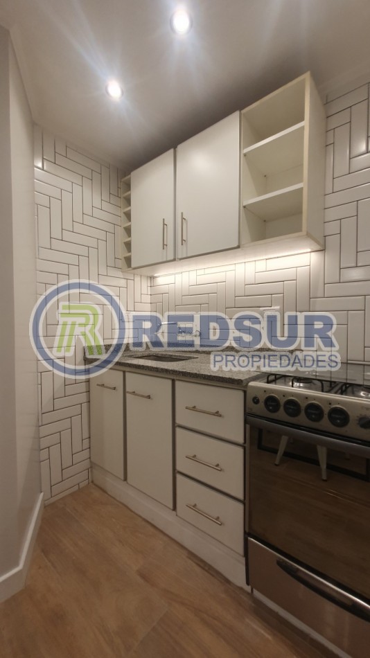 3 AMBIENTES CON PATIO 
