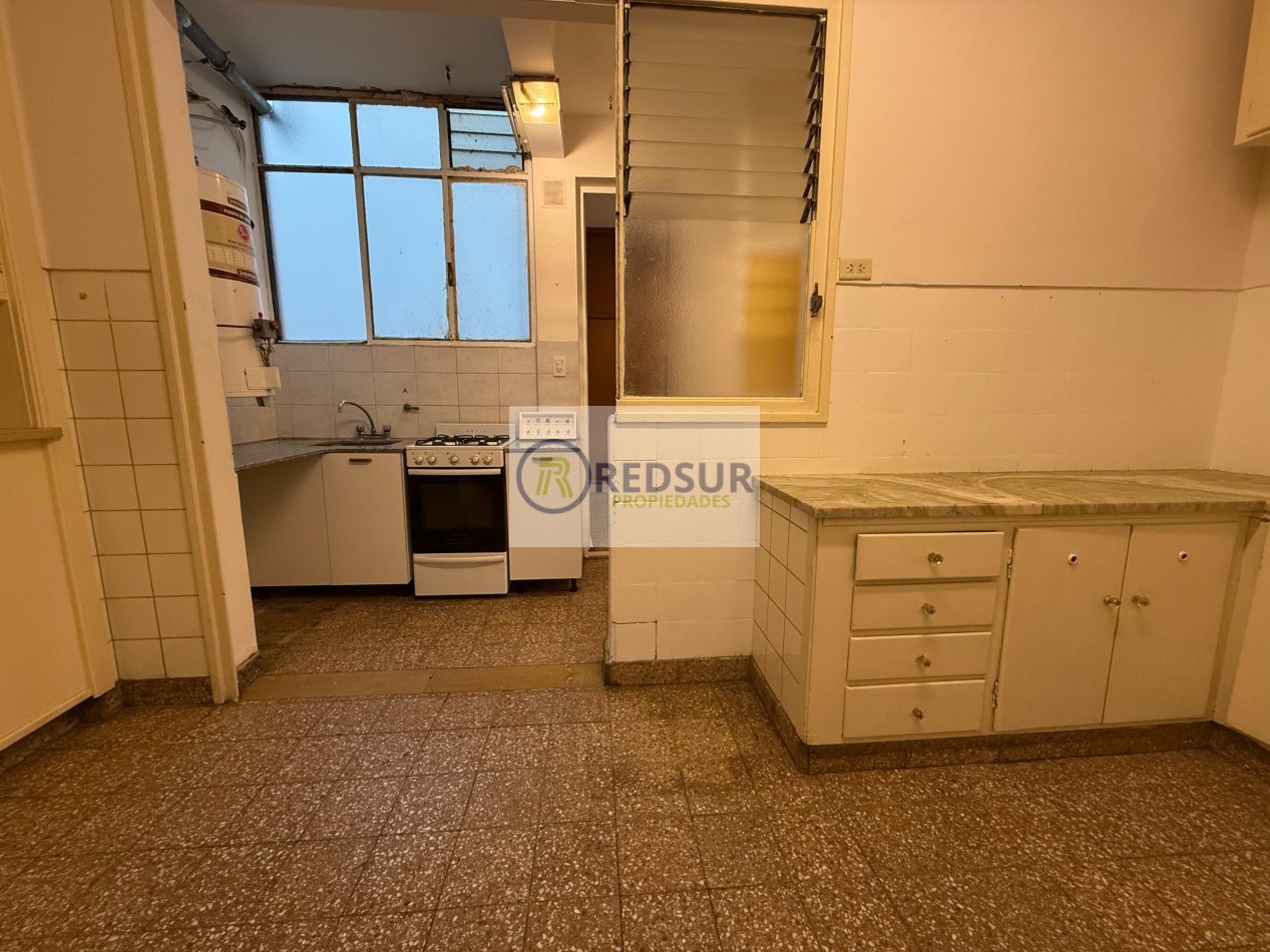 3 amb con depcia y 3 baños