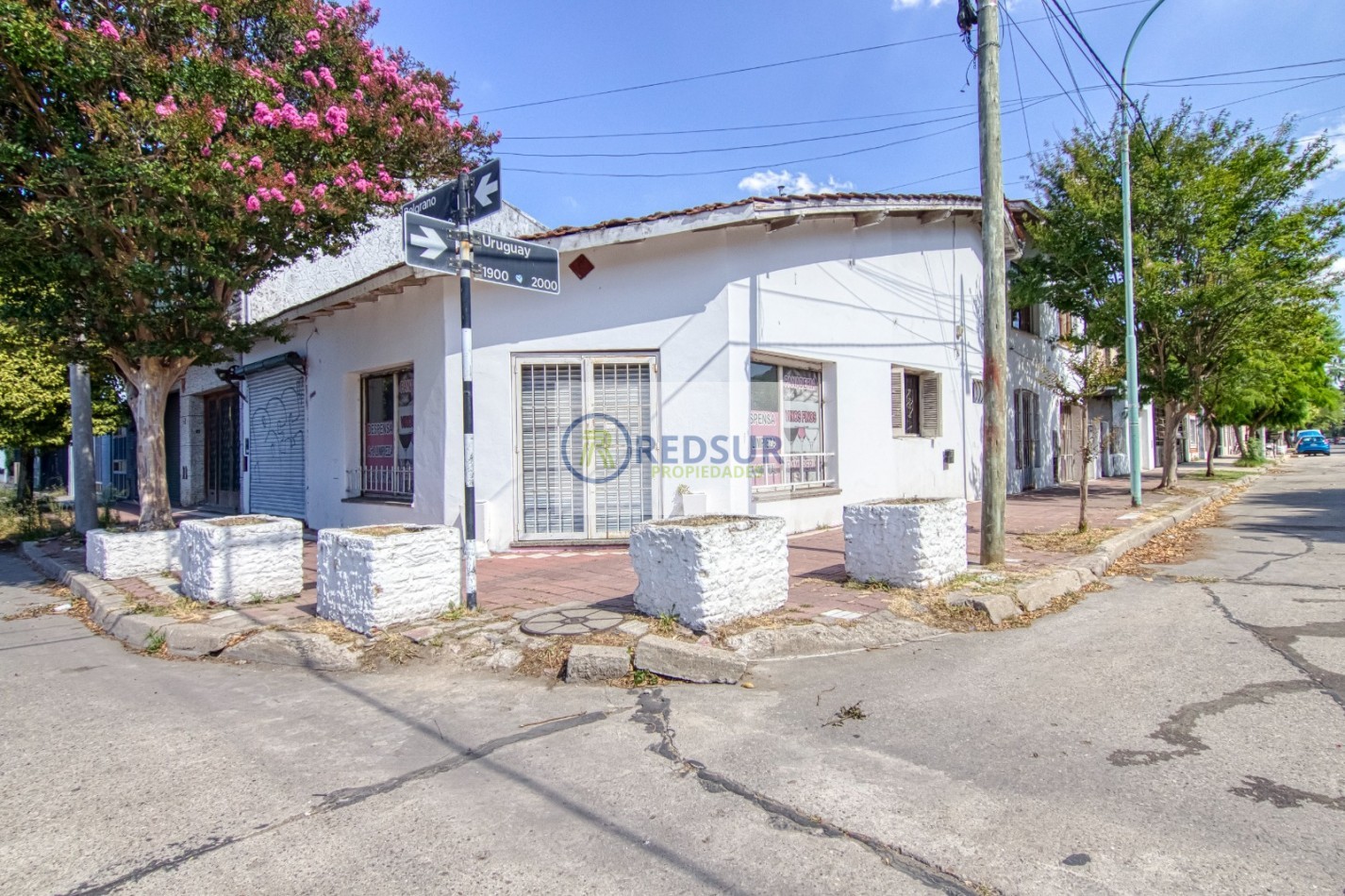 PROPIEDAD CON LOCAL COMERCIAL