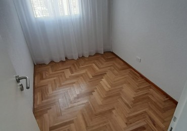 3 AMBIENTES EXTERNO CON BALCON 