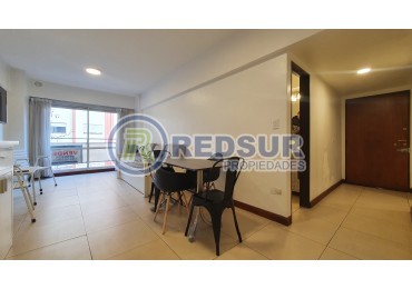 3 AMBIENTES CON BALCON 