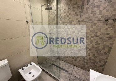 2 AMBIENTES A LA CALLE Y VISTA LATERAL AL MAR 